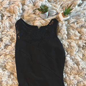 Classy lace neck black dress 🖤